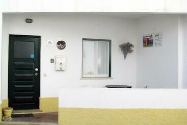 Пансион Alojamento Tiago & Jorge Guesthouse