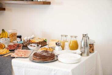 Queen S Bed & Breakfast