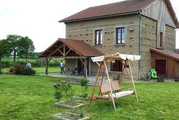 住宿加早餐  Maison D Hôtes La Tuilerie