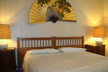 膳宿费 Cristina House