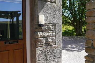 ペンション Elysian Fields @ Ing Hill Lodge