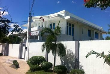 پانسیون Anavada Apartment   Davao City