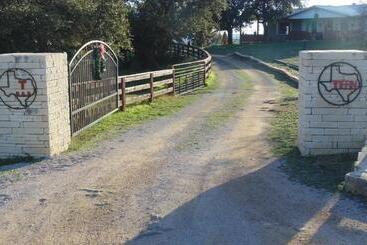 Texas T Bed And Breakfast