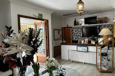 آپارتمانهای توریستها Apartamentos Torre Playa