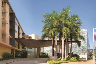 Adina Apartment Hotel Darwin Waterfront