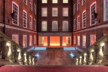 酒店 Apex Temple Court