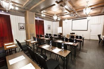 هتل Best Western Plus Spasskaya