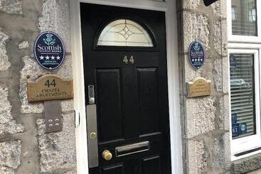 בית מלון כפרי Chapel Apartments