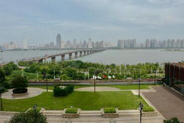 فندق Crowne Plaza Nanchang Riverside, An Ihg