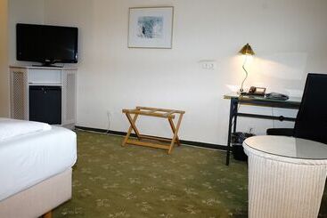 酒店 Entrée Groß Borstel Garni