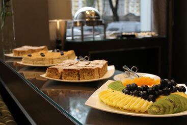 هتل Holiday Inn Kyiv By Ihg