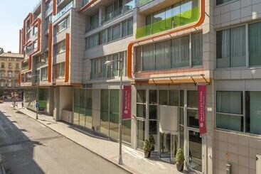 فندق NH Collection Budapest City Center