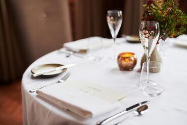 בית מלון כפרי The Grand, York