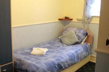 Отель The Moray House