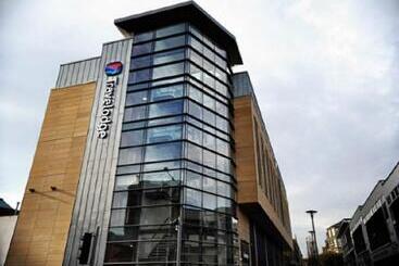 هتل Travelodge Morecambe