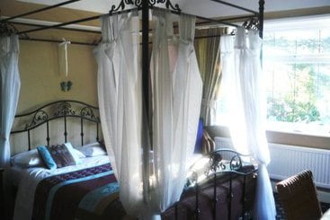 Millstones Country Hotel