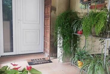 مبيت وإفطار La Clé D Or