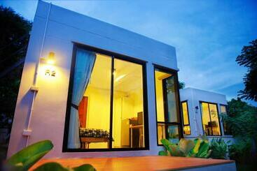 민박 Rivercreek Estate