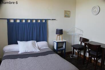 בית מלון כפרי Hôtel Le Dervois