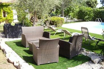 Bed and Breakfast Bastide De L Ovalie