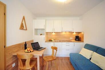 住宿加早餐  Haus Rosengarten