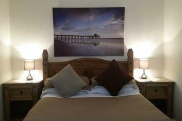 ペンション Farne Lodge