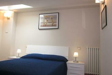 پانسیون Helios Assisi