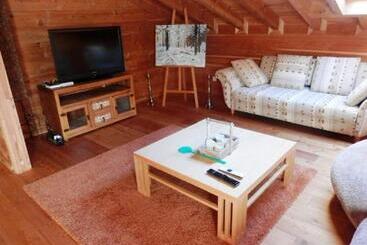צימר Chalet Mund