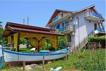 膳宿费 Villa Rezos