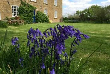 Bed and Breakfast Cotswolds Mine Hill House