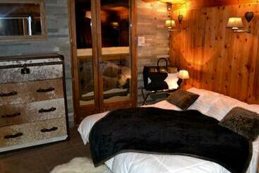 פנסיון Le Solan D Aniathazze