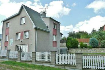 פנסיון Penzion Prachov