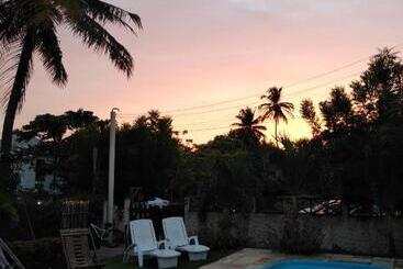 פנסיון Pousada Eolos