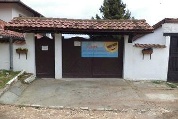 פנסיון Elbarr Rogachevo