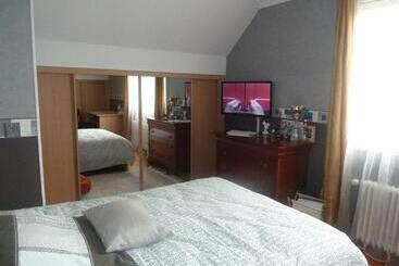 پانسیون Chambre Coquette