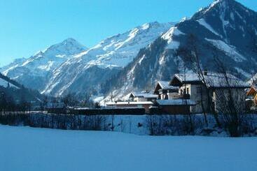 پانسیون Haus Erna