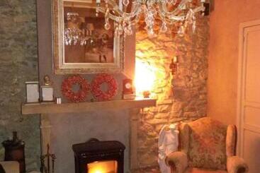 B&b Au Bord De La Source