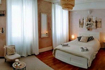 צימר Couette Et Tartine