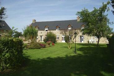 צימר Chambres D Hotes Les Sageais