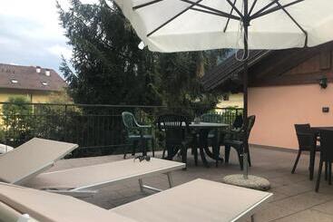 מלון דירות Casa Rosella