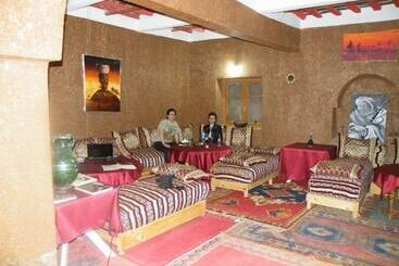 هتل Auberge L Oasis
