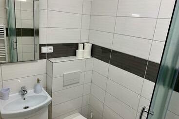 Mikulov   Inn   Hotel S Vinným Sklepem Venuše