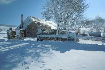 مبيت وإفطار Le Francillon