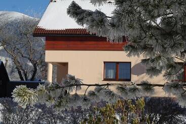 Bed and Breakfast Penzion Jaraba