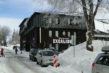 酒店 Bozi Dar   Excalibur