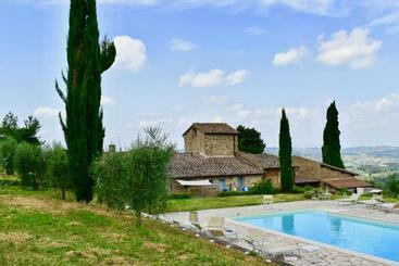 アパートホテル Mezzano In Chianti