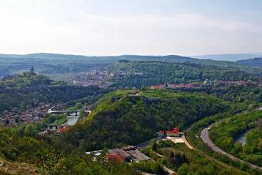 膳宿费 Trendy Inn