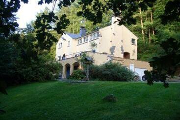 민박 Le Manoir De Morimont