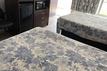 فندق Budget Inn Express Bristol