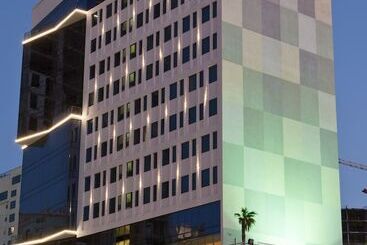 هتل Elite Crystal